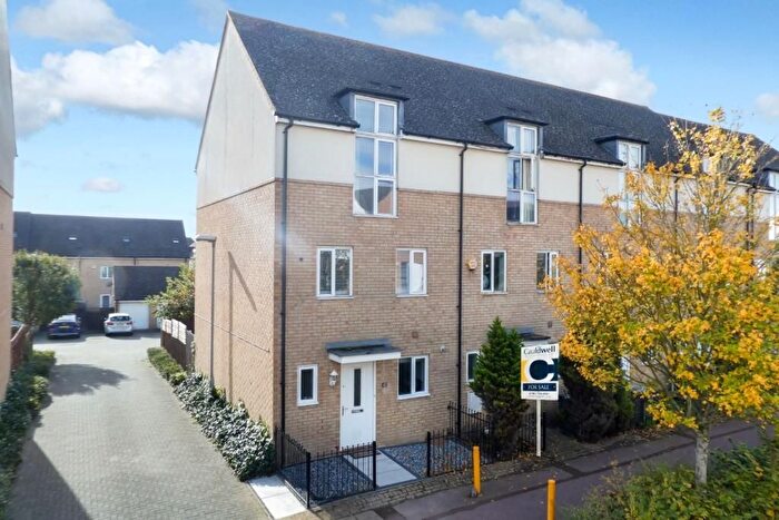 4 Bedroom End Terrace House For Sale In Haven Street, Broughton, Milton Keynes, MK10
