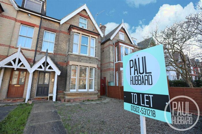 1 Bedroom Flat To Rent In London Road South, Lowestoft, Suffolk, NR33