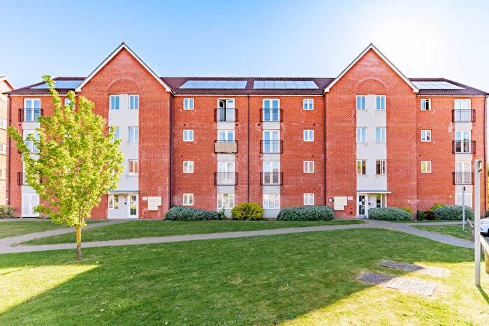 2 Bedroom Flat For Sale In Brazen Gate, Norwich, NR1