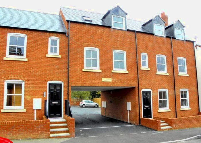 2 Bedroom Flat To Rent In Ashworth Street, Daventry NN11