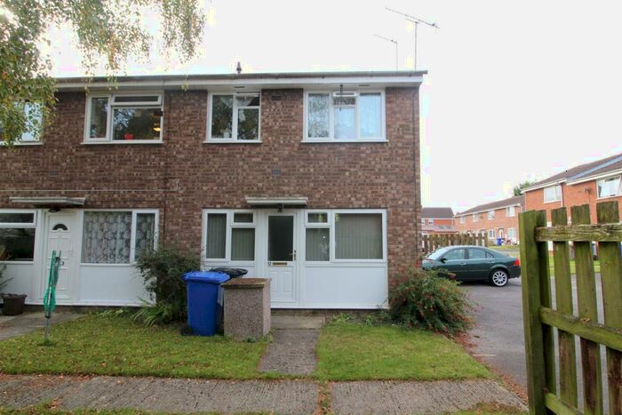 1 Bedroom Maisonette To Rent In Brookside Close, Old Stratford, Milton Keynes, Northamptonshire, MK19