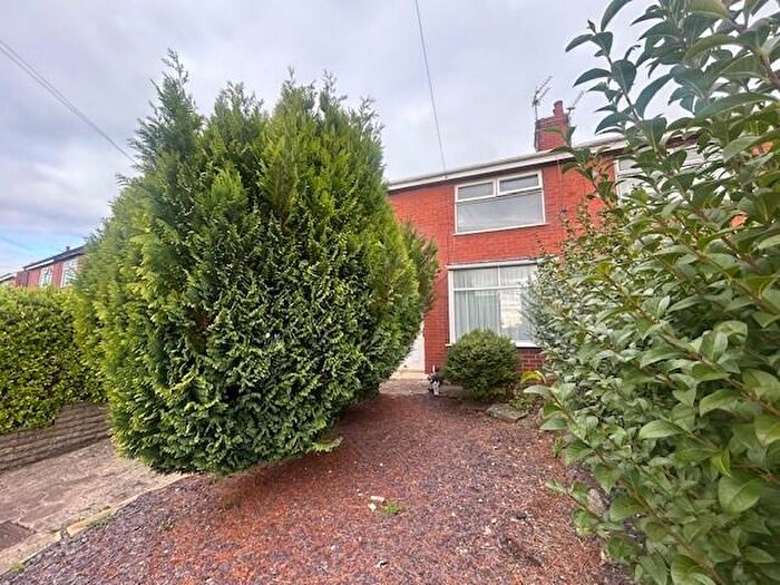 2 Bedroom House To Rent In Warley Road, Blackpool, FY2