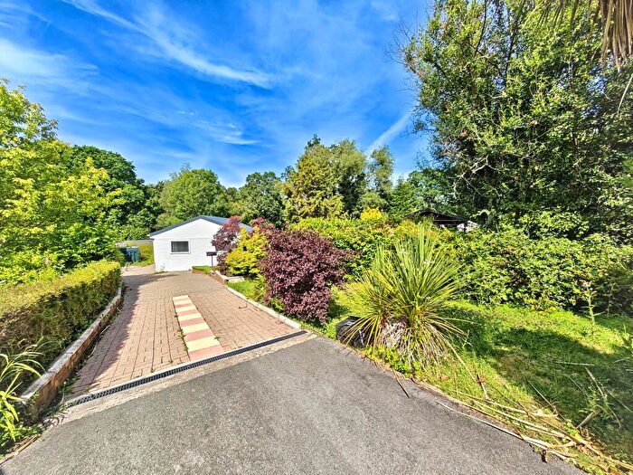 2 Bedroom Park Home For Sale In Glanvills Close, Pathfinder Village, Exeter, EX6
