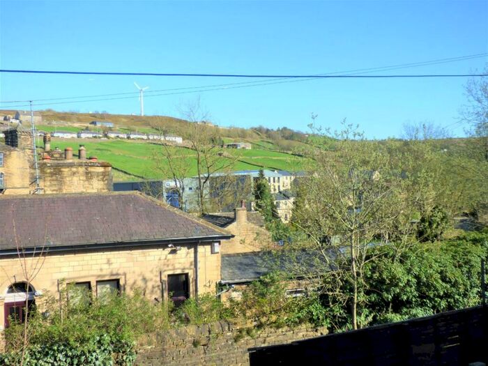 1 Bedroom House To Rent In Ivy Bank Lane, Keighley, BD22