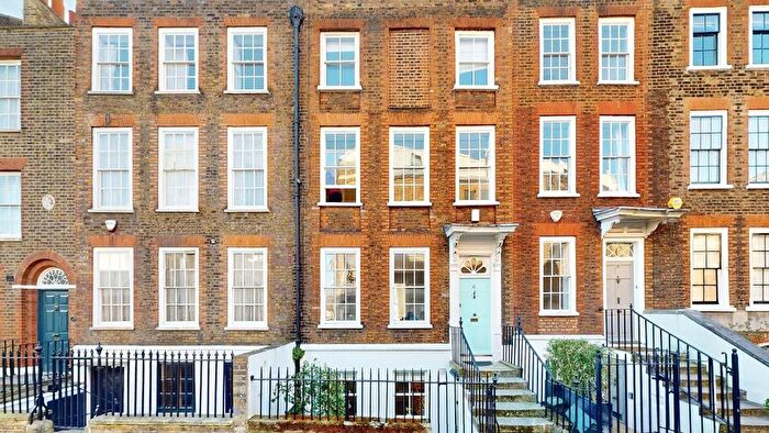 1 Bedroom Flat To Rent In Ormond Road, Richmond, TW10