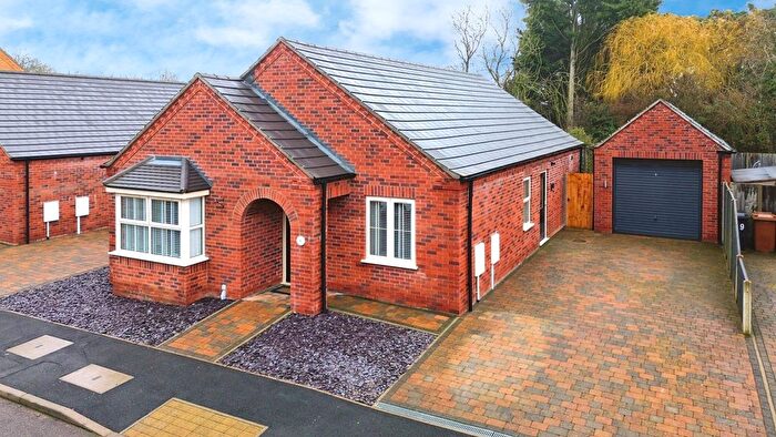 3 Bedroom Detached Bungalow For Sale In Dickinson Road, Heckington, NG34