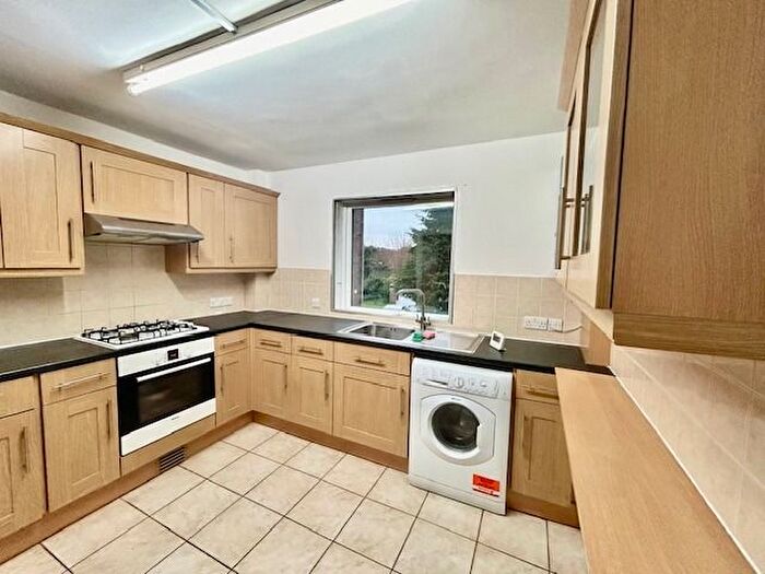 Studio To Rent In Lulworth Avenue, Wembley, HA9