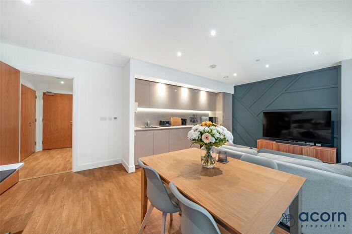1 Bedroom Apartment For Sale In Jasmin House, Lismore Boulevard, Colindale, NW9