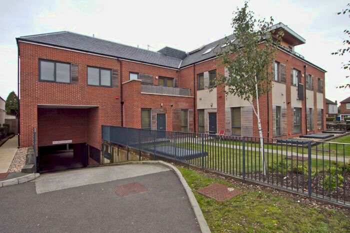 1 Bedroom Flat To Rent In West End Road, Ruislip, HA4