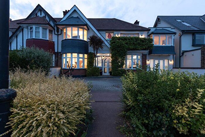 4 Bedroom Semi-Detached House For Sale In Marine Parade, Leigh-On-Sea, SS9