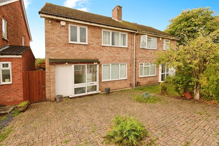 3 Bedroom Semi-Detached House For Sale In Cypress Croft, Binley, Coventry, West Midlands, CV3