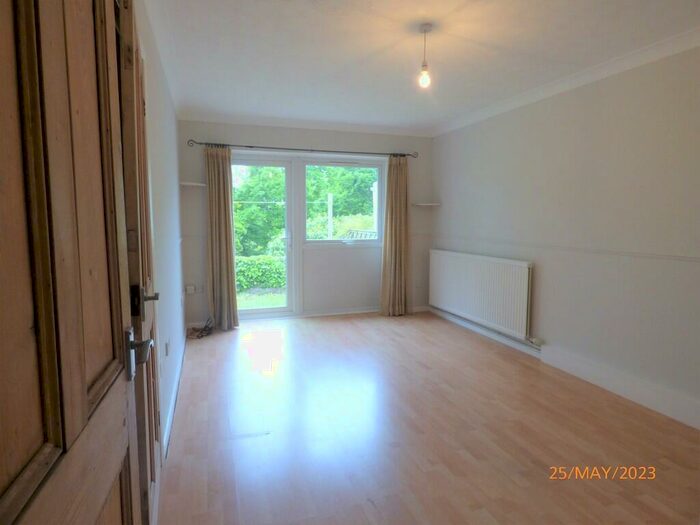 2 Bedroom SemiDetached Bungalow To Rent In Mill Hill Drive, Halesworth