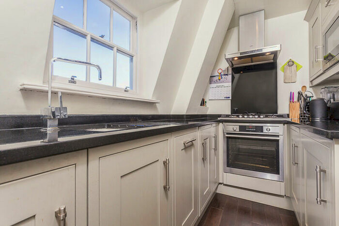 1 Bedroom Flat To Rent In The Paragon, London, SE3