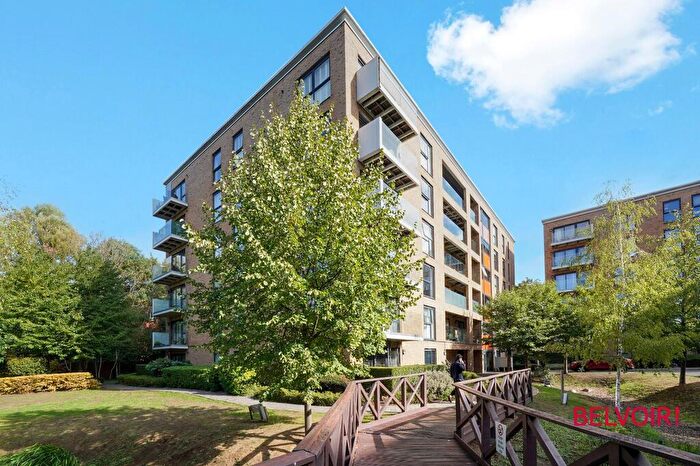 2 Bedroom Flat For Sale In Zodiac Close, Edgware, HA8