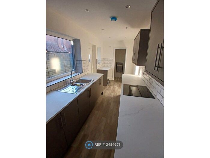 4 Bedroom Terraced House To Rent In Havelock Street, Bridlington, YO16