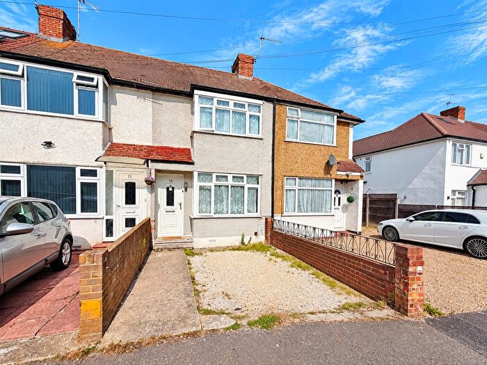 2 Bedroom Terraced House For Sale In Osborne Avenue, Stanwell, TW19