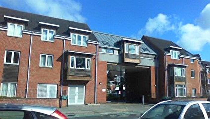 1 Bedroom Flat To Rent In Carnarvon Place, Newbury, RG14