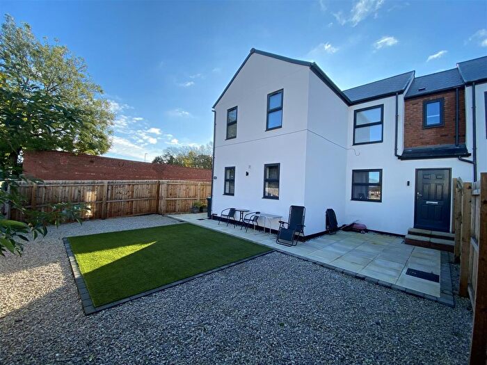 Studio To Rent In Oxford Street, Mansfield, NG18