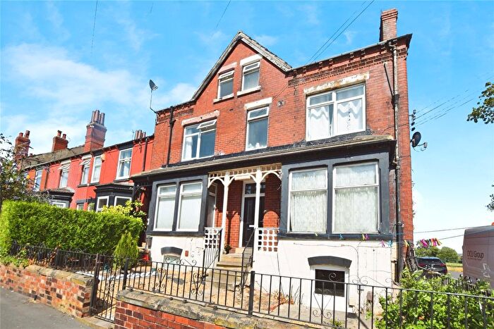 1 Bedroom Flat To Rent In Cross Flatts Avenue, Leeds, West Yorkshire, LS11