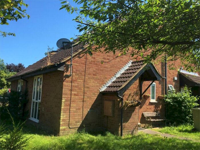 1 Bedroom Cluster House To Rent In Oakridge, Furzton, Milton Keynes, MK4