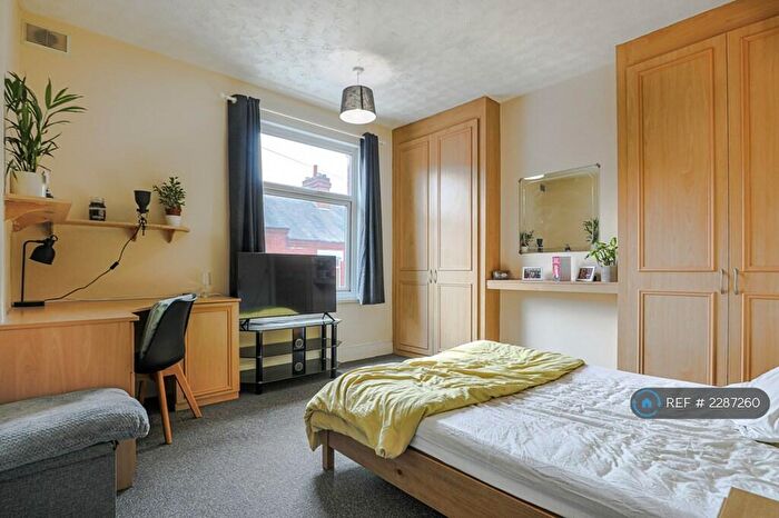 3 Bedroom Terraced House To Rent In Leopold Road, Leicester, LE2