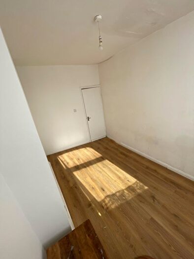 1 Bedroom Flat To Rent In Brixton Water Lane, London, SW2