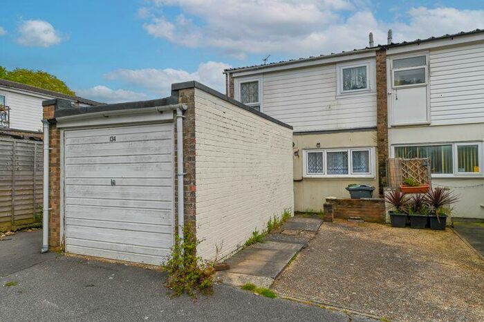 3 Bedroom End Of Terrace House To Rent In Chaffinch Green, Cowplain, PO8