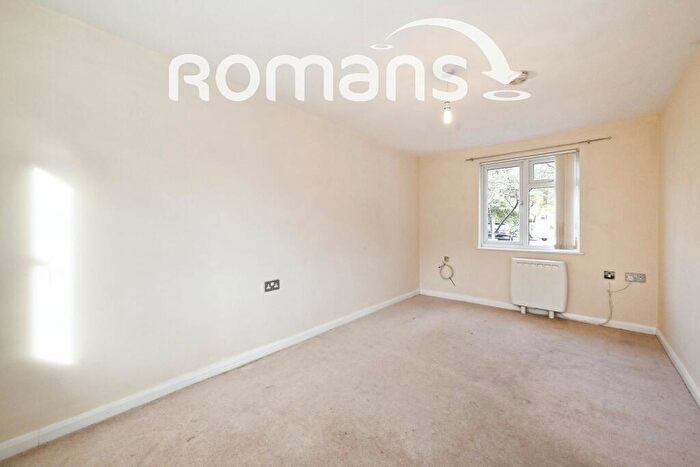 1 Bedroom Maisonette To Rent In Jameston, RG12