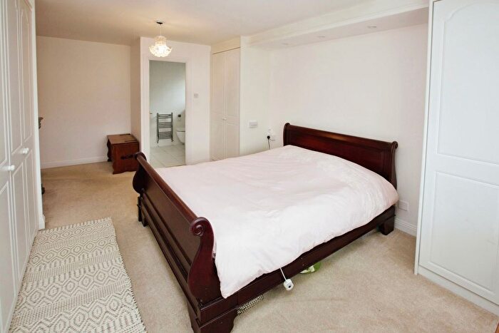 5 Bedroom Detached House For Sale In Leafy Lane, Whiteley, Fareham, Hampshire, PO15