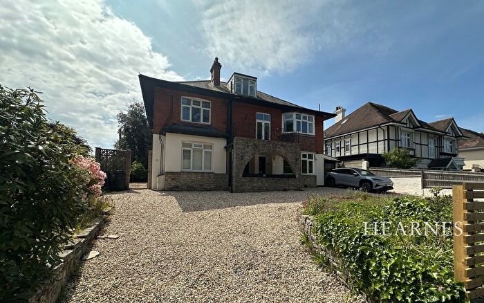 3 Bedroom Flat For Sale In Queens Park South Drive, Queens Park, Bournemouth, BH8