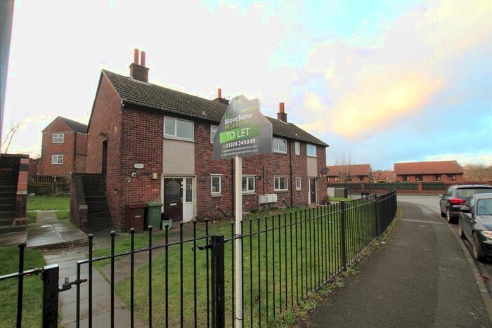 1 Bedroom Flat To Rent In Parkhill Crescent, Wakefield, WF1