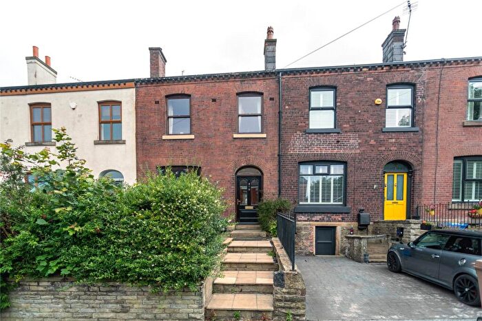 3 Bedroom Terraced House For Sale In Broad Lane, Burnedge, Rochdale, Greater Manchester, OL16