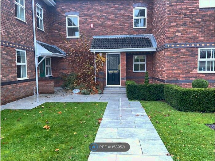 2 Bedroom Flat To Rent In Norden Road, Rochdale, OL11