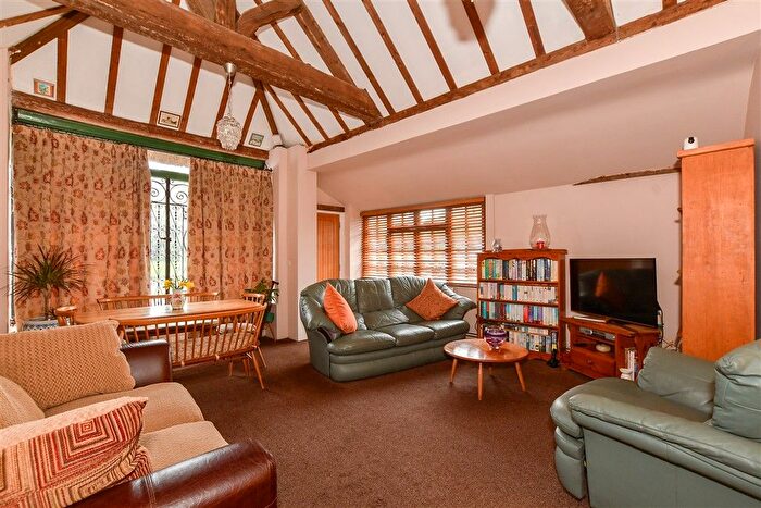 5 Bedroom Detached House For Sale In North End Road, Yapton, Arundel, West Sussex, BN18