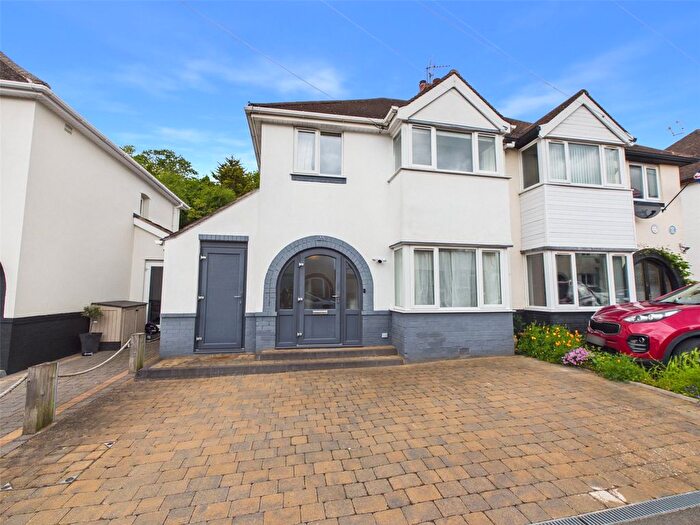 4 Bedroom Semi-Detached House For Sale In Elbury Park Road, Worcester, Worcestershire, WR4