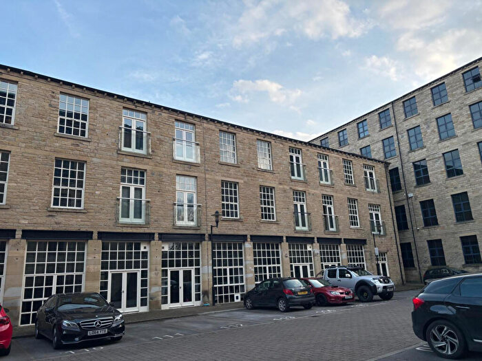 2 Bedroom Apartment For Sale In The Melting Poi, Firth Street, Huddersfield, West Yorkshire, HD1