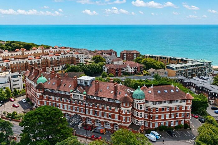 2 Bedroom Apartment For Sale In Owls Road, Boscombe Spa, Bournemouth, Dorset, BH5