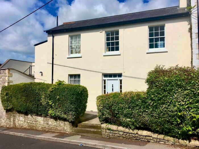 1 Bedroom Apartment To Rent In Cornhill, Shepton Mallet, BA4