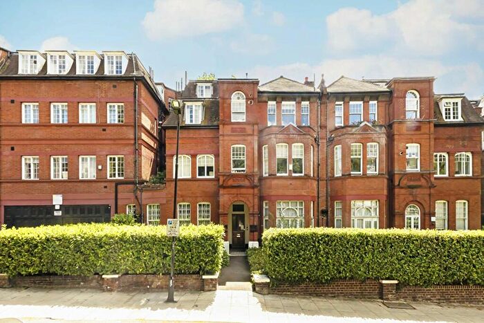 1 Bedroom Flat For Sale In Frognal, Hampstead, NW3