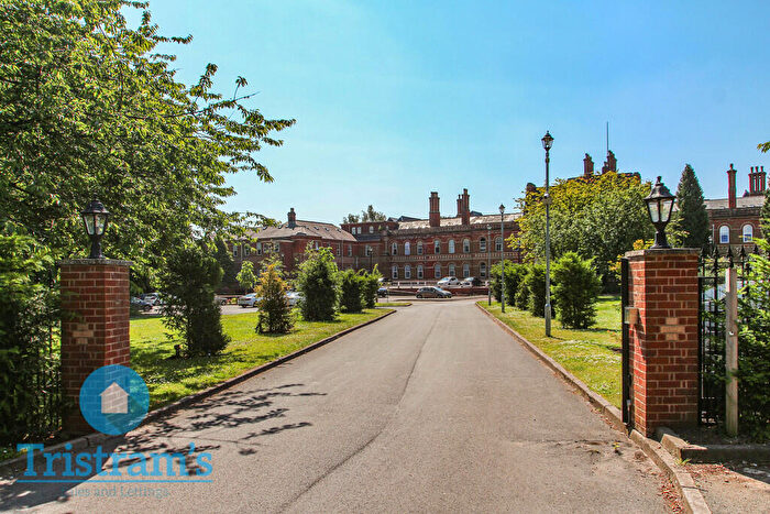 2 Bedroom Apartment To Rent In Hine Hall, Mapperley, NG3