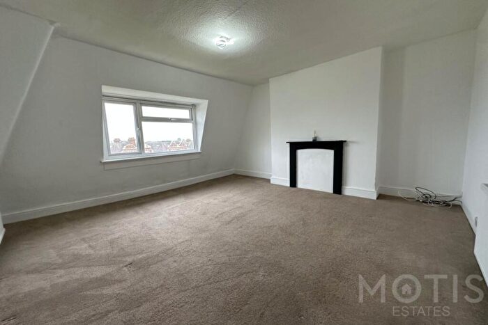 2 Bedroom Flat To Rent In Augusta Gardens, Folkestone, CT20