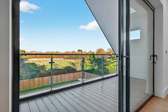 2 Bedroom Apartment For Sale In Benson Road, Stratford Upon Avon, Warwickshire, CV37