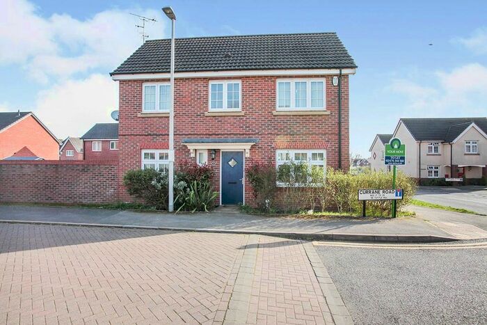 3 Bedroom Semi-Detached House To Rent In Currane Road, Nuneaton, Warwickshire, CV10