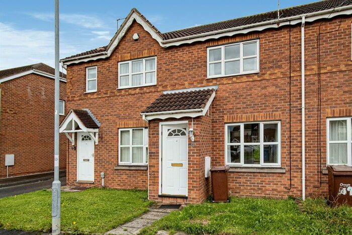 2 Bedroom Terraced House To Rent In Mast Drive, Hull, HU9