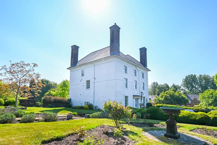 3 Bedroom Detached House For Sale In Swan Road, Pewsey, Wiltshire, SN9