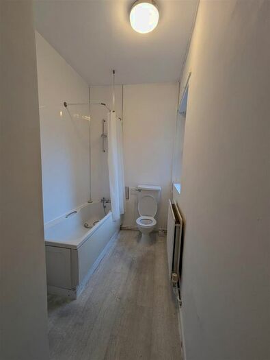 1 Bedroom Property To Rent In Hall Street, Burslem, Stoke-On-Trent, ST6