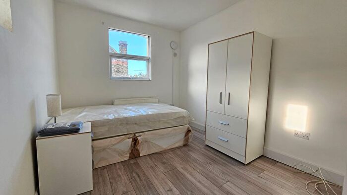 1 Bedroom Studio To Rent In Shelbourne Road, London, N17