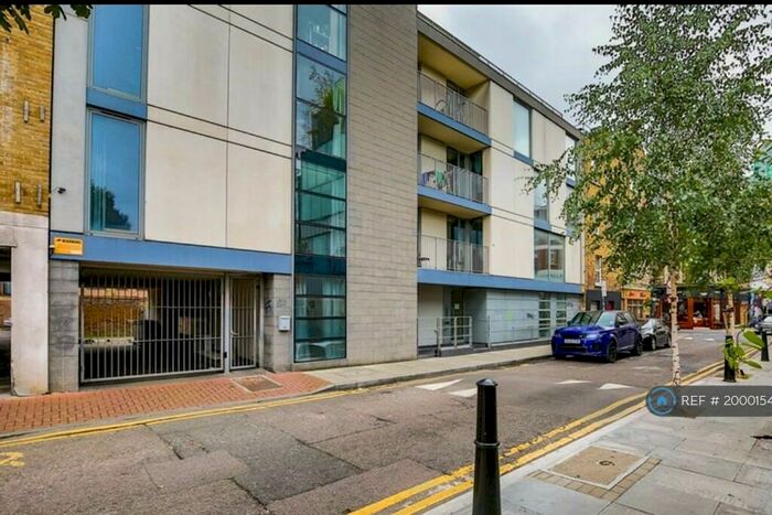 2 Bedroom Flat To Rent In Bacon Street, London, E2