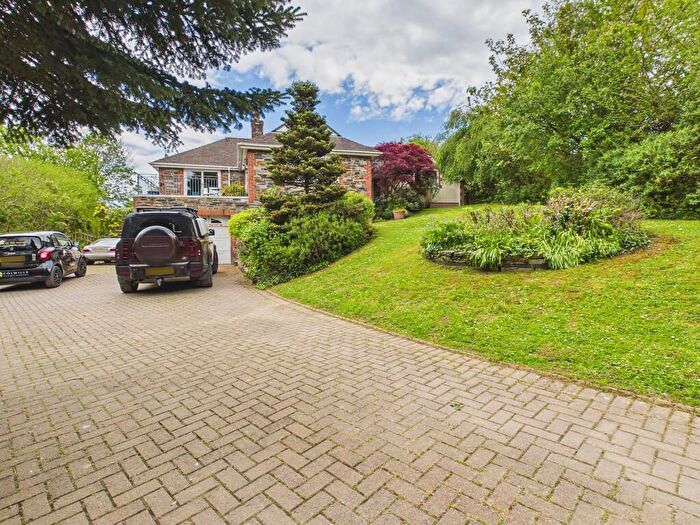 3 Bedroom Detached Bungalow For Sale In Colebrook Farm, Bush, EX23
