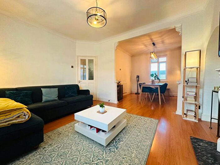 2 Bedroom Terraced House For Sale In Overdown Road, London, SE6